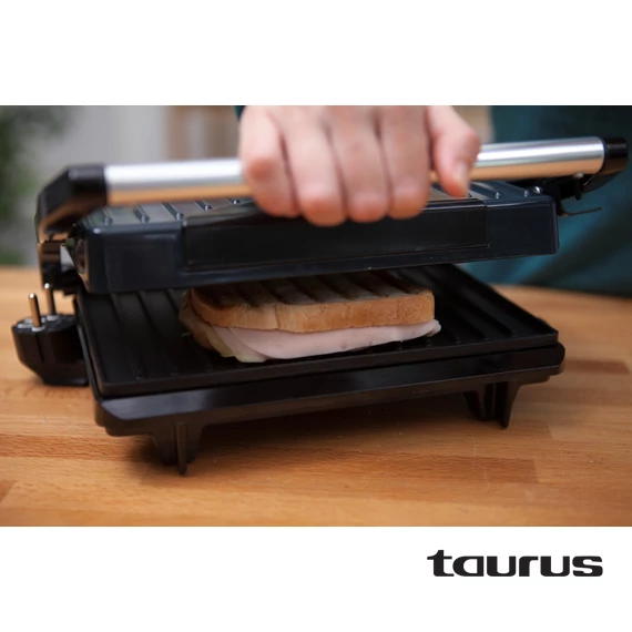 TAURUS Grill&Toast szendvicssütő