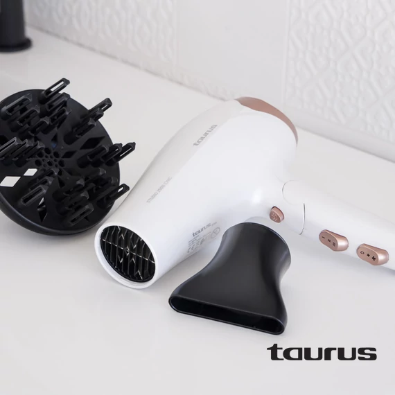 TAURUS HD2405I Studio 2500 Ionic hajszárító