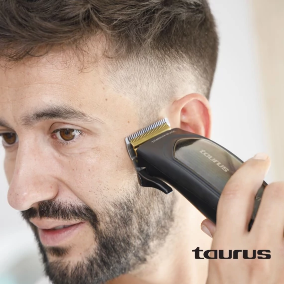 TAURUS Mithos Avant hajvágó