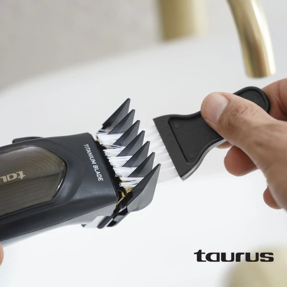 TAURUS Mithos Avant hajvágó